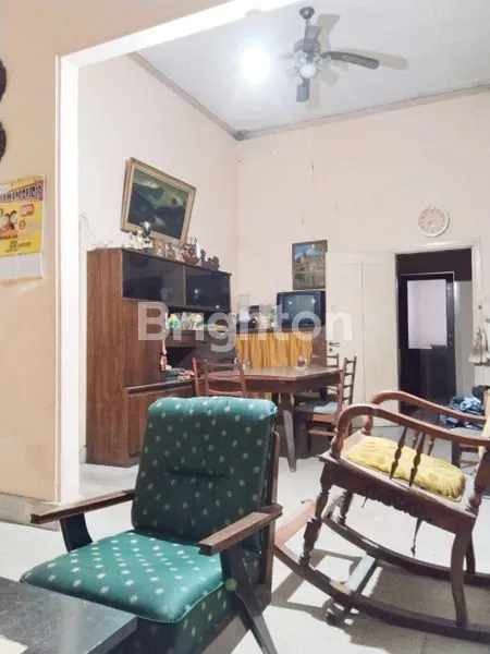 image RUMAH BESAR PUCANG ANOM GUBENG (8)