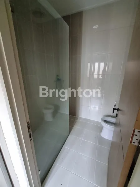 image RUMAH RAPI SIAP HUNI FURNISHED DI FIORE FORESTA BSD (5)