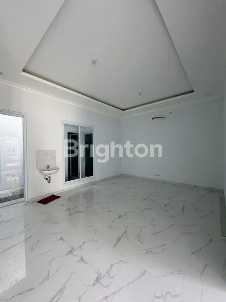 image RUMAH 2 LANTAI BARU GRESS, MODERN MINIMALIS, LUAS DAN SIAP HUNI (6)