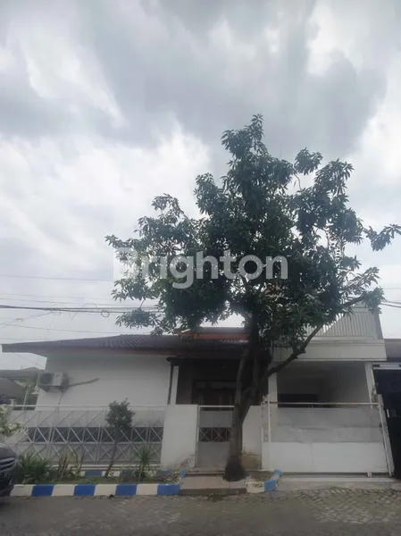 image RUMAH HOOK PONDOK CANDRA SIAP HUNI STRATEGIS DEKAT RS MITRA KELUARGA (1)