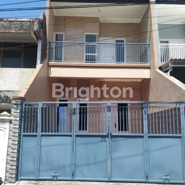 image RUMAH 2 LANTAI MASIH BAGUS SIAP HUNI LEBAK ARUM DEKAT PLOSO KALIJUDAN BRONGGALAN TAMBAKSARI KAPAS KRAMPUNG KENJERAN MERR DHARMAHUSADA TANGAH KOTA SBY (1)