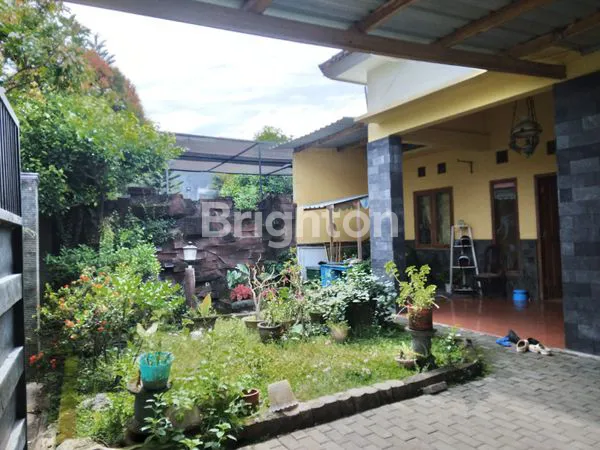 image RUMAH 2 LANTAI SIAP HUNI DEKAT KOTA (1)