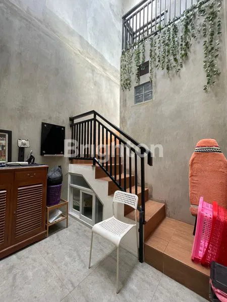 image RUMAH MERUYA UTARA DEKAT PUSAT KULINER MERUYA JAKARTA BARAT (5)