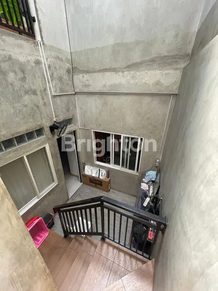 image RUMAH MERUYA UTARA DEKAT PUSAT KULINER MERUYA JAKARTA BARAT (8)