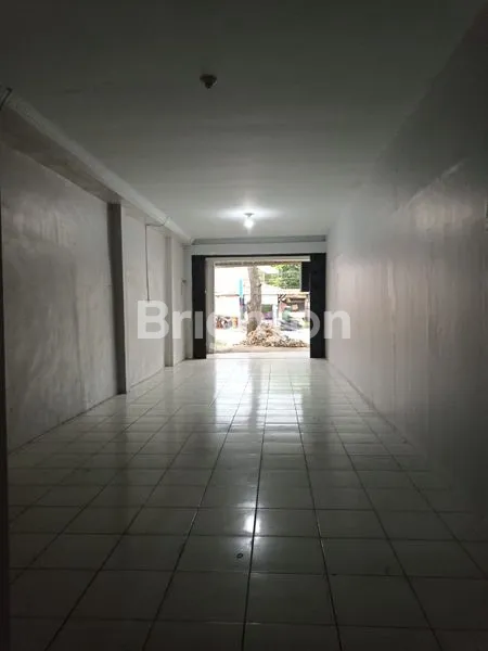 TOKO 1 TINGKAT DI LETDA SUJONO