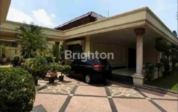 image RUMAH MEWAH RAYA JEMUR ANDAYANI SIAP HUNI DEKAT RAYA A YANI (3)