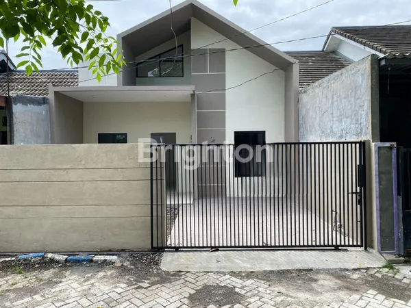 image DIJUAL MURAH RUMAH BARU SIAP HUNI LUAS 7X12.5 DI GUNUNGANYAR HANYA 600JUTAAN NEGO (1)