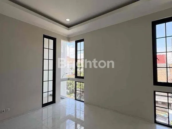 image MINIMALIS GRESS BARU DEKAT MERR BARUK RUNGKUT (8)