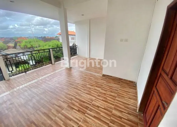 image RUMAH SIAP HUNI DI MERPATI TEGAL KERTAHA DENPASAR  (5)