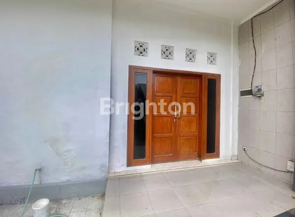image RUMAH SIAP HUNI DI MERPATI TEGAL KERTAHA DENPASAR  (8)