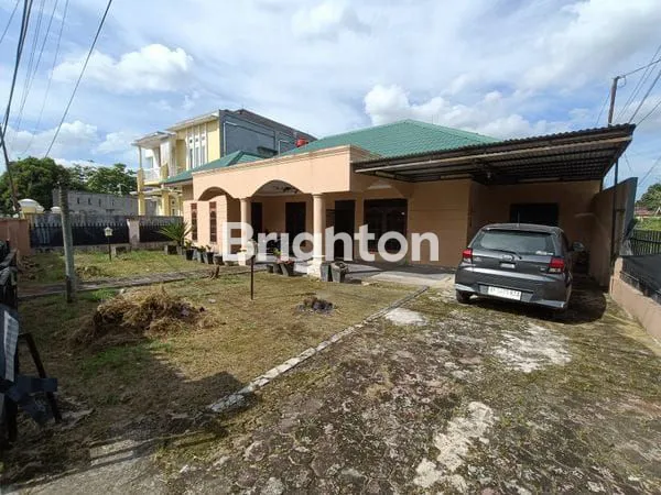 image RUMAH HOOK MEWAH + 12 KAMAR KOST AKTIF DI TAMAN SARI SUDIRMAN (6)