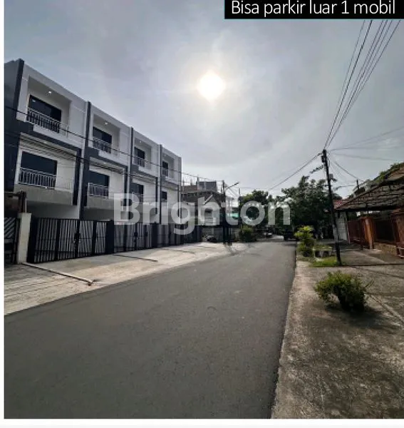 image RUMAH BARU 3 LANTAI DI TANJUNG DUREN, LT 68/LB 185 (2)