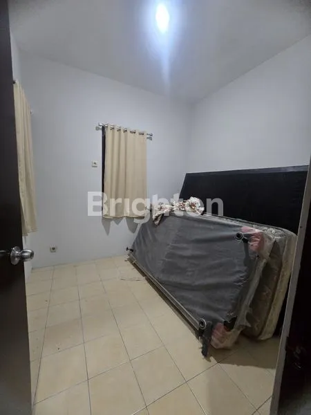 image RUMAH 1 LT SIAP HUNI BARU DICAT DI TAMAN UBUD LIPPO KARAWACI TANGERANG  (5)