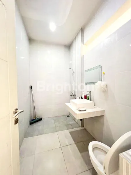 image RUMAH ALAM HIJAU - CITRALAND SURABAYA DEKAT UNIVERSITAS CIPUTRA / CIPUTRA HOSPITAL / MODERN MARKET\N (6)