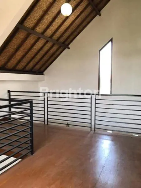 image RUMAH 2 LANTAI DI PADANG SAMBIAN (4)