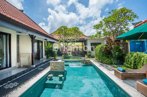image MURAH TAPI MEWAH VILLA DICANGGU  DIJUAL (8)