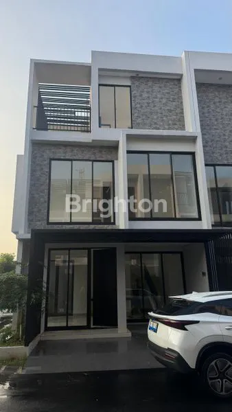 image RUMAH HOEK ANWA RESIDENCE PURI (1)