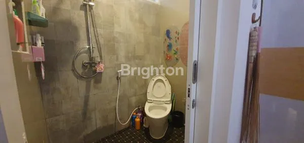 image RUMAH RESORT 4 LT ASRI DAN NYAMAN FULLY FURNISHED DI DAERAH PISANG AGUNG DIENG BELAKANG KAMPUS UNMER MALANG, DIJUAL CEPAT (7)