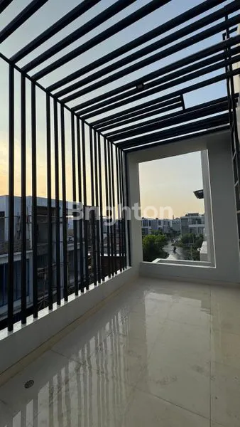 image RUMAH HOEK ANWA RESIDENCE PURI (7)