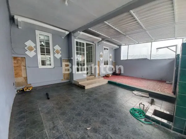 image VILLA MEWAH DI CITRALAND, LT 128M² HARGA NEGO (2)