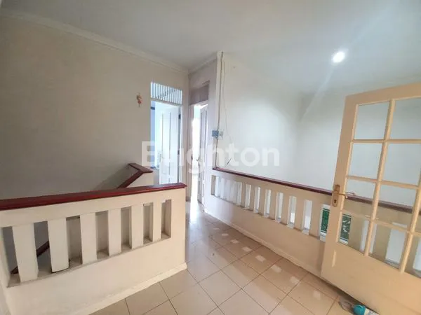 image VILLA MEWAH DI CITRALAND, LT 128M² HARGA NEGO (7)