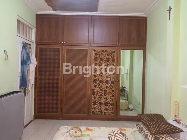 image RUMAH NUSALOKA BSD – BANGUNAN LAMA , HARGA MENARIK, COCOK RENOV SESUAI SELERA (3)