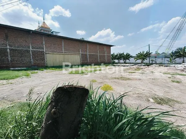 TANAH KOMERSIAL STRATEGIS, LEBAR 30, SUDAH RATA JALAN SIAP PAKAI, NOL JALAN RAYA LINGKAR TIMUR, CANDI, SIDOARJO