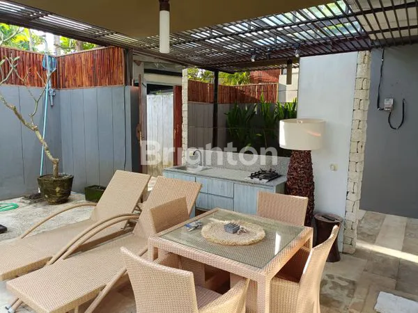 image *MODERN 1-BEDROOM VILLA FOR RENT IN PRIME LOCATION IN NUSA DUA* (8)