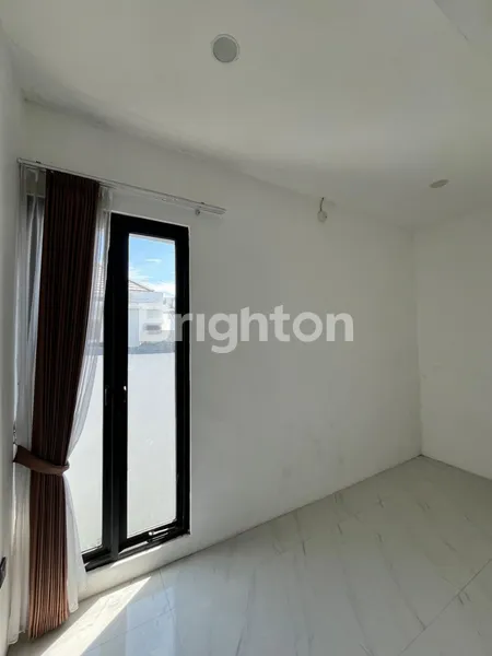 image RUMAH MINIMALIS CLUSTER DEPAN LOKASI ROYAL RESIDENCE !! (6)