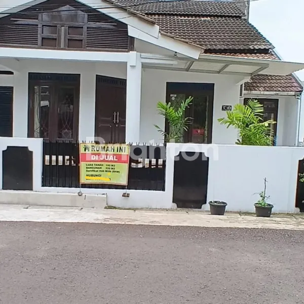 image DIJUAL RUMAH DI KOMPLEK CIPUTAT BARU (1)