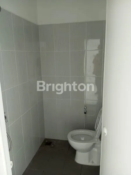 image RUMAH DI SELATAN JAKARTA DIJUAL 800 AN JUTA (4)