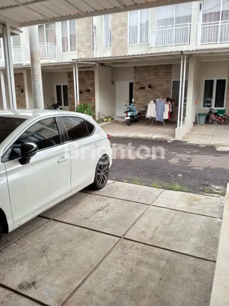 image RUMAH DI SELATAN JAKARTA DIJUAL 800 AN JUTA (2)