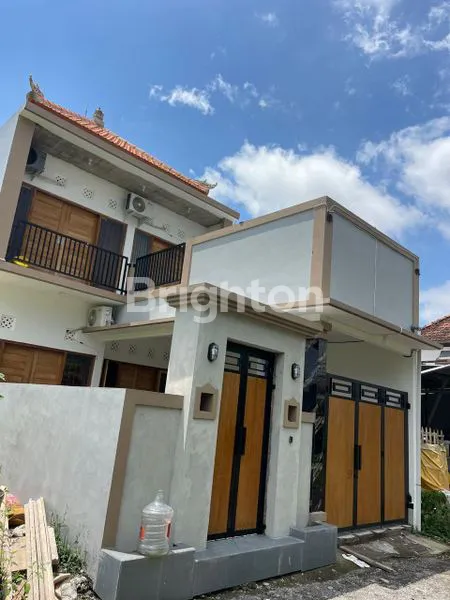 image DIJUAL RUMAH 2 LANTAI – DALUNG, ABIAN BASE (LOKASI STRATEGIS)  PERUMAHAN CEMARA GIRI, DALUNG – ABIAN BASE (2)