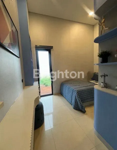 image RUMAH MEWAH DIKAWASAN AREA  SENTUL (4)