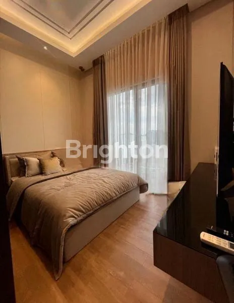 image RUMAH MEWAH DIKAWASAN AREA  SENTUL (2)