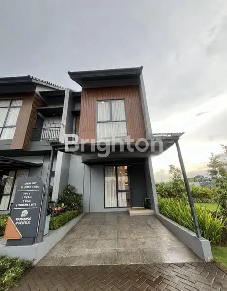 image RUMAH MEWAH DIKAWASAN AREA  SENTUL (1)