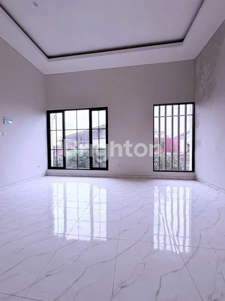 image RUMAH STRATEGIS RUNGKUT, DEKAT MERR & UPN, HARGA 1.7M (5)