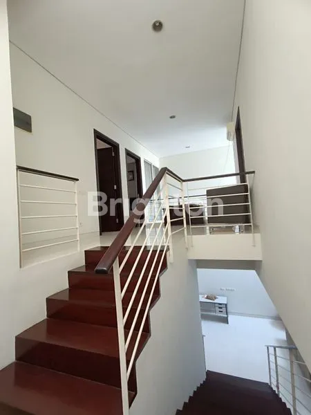 image RUMAH GRAHA FAMILI NYAMAN DAN ASRI FULL PERABOT, TANPA ELEKTRONIK (4)