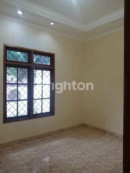 image RUMAH GAYUNG KEBONSARI (8)