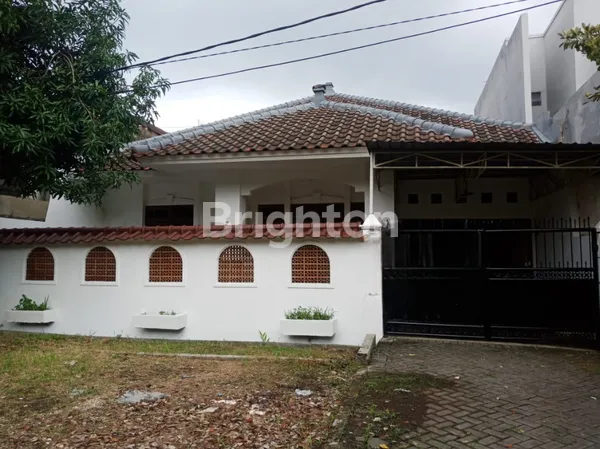 image RUMAH GAYUNG KEBONSARI (1)