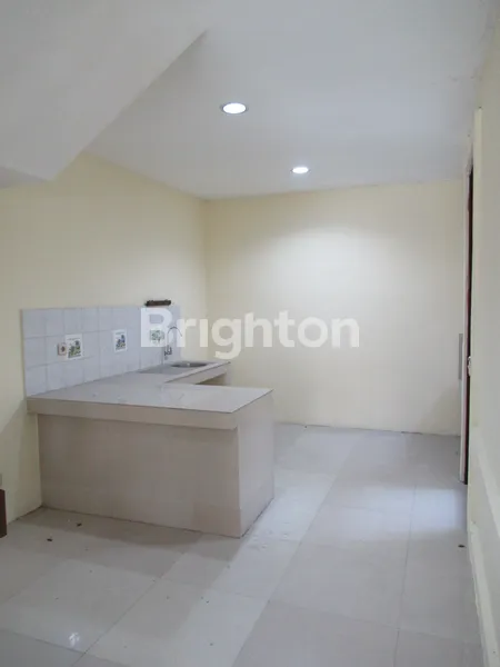 image RUMAH TAMAN PARAHIYANGAN LIPPO KARAWACI (3)