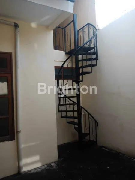 image RUMAH GAYUNG KEBONSARI (3)