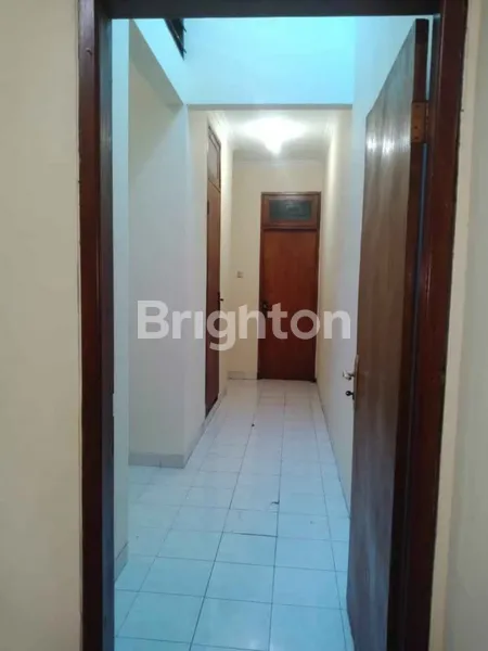 image RUMAH GAYUNG KEBONSARI (4)