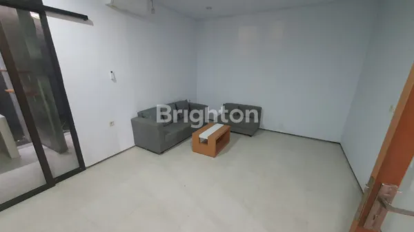 image HOMEY 2-BR HOUSE FOR LIVING IN LOVELY SANUR AREA JUST 5-MINUTES DRIVE TO SANUR BEACH (7)