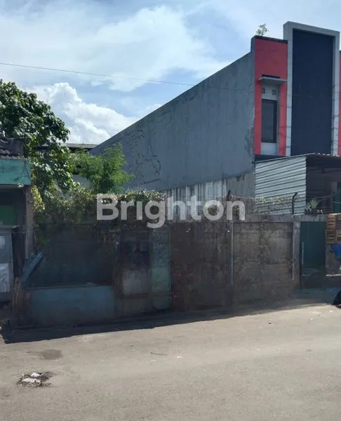 image TANAH KOSONG PASAR WAGE (1)