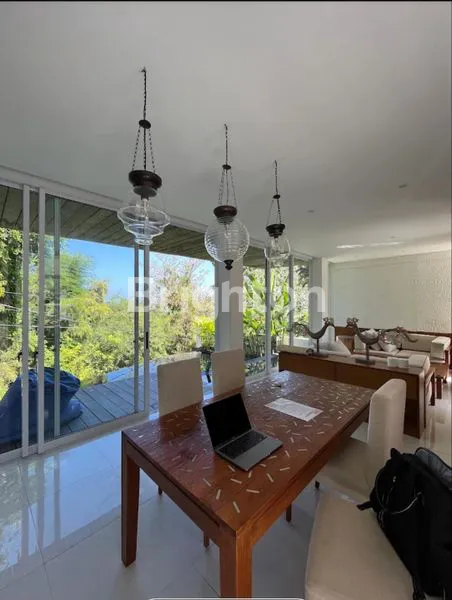 image *SPACIOUS 4 STOREY VILLA WITH PRIVATE POOL FOR RENT IN UNGASAN BALI* (1)