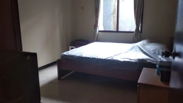 image RUMAH MEWAH FULL FURNISHED DI GAJAHAN COLOMADU (8)