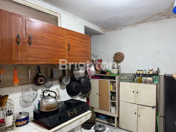 image RUMAH TUA 1,5 LANTAI (HOEK) DI RAWAMANGUN JAKARTA TIMUR  (5)