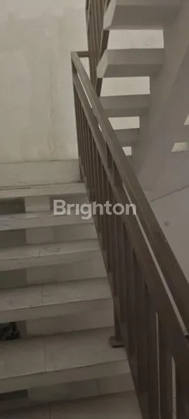 image DISEWAKAN RUKO STRATEGIS BANGET TENGAH KOTA DEKET KOTA LAMA (3)