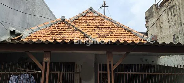 image RUMAH STRATEGIS TAMBORA, 3 KT, LT/LB 90M², 900 JT (1)